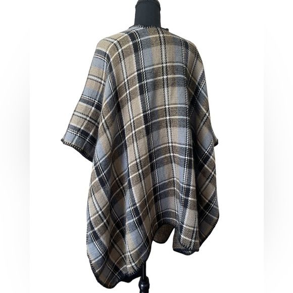 Woolrich One Size Women’s Tartain Plaid Blanket Wrap Poncho Shawl Reversible - Picture 3 of 7